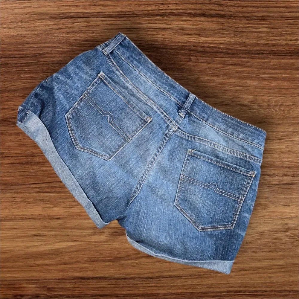 Arizons Denim Blue Cuffed Stretch Short Shorts